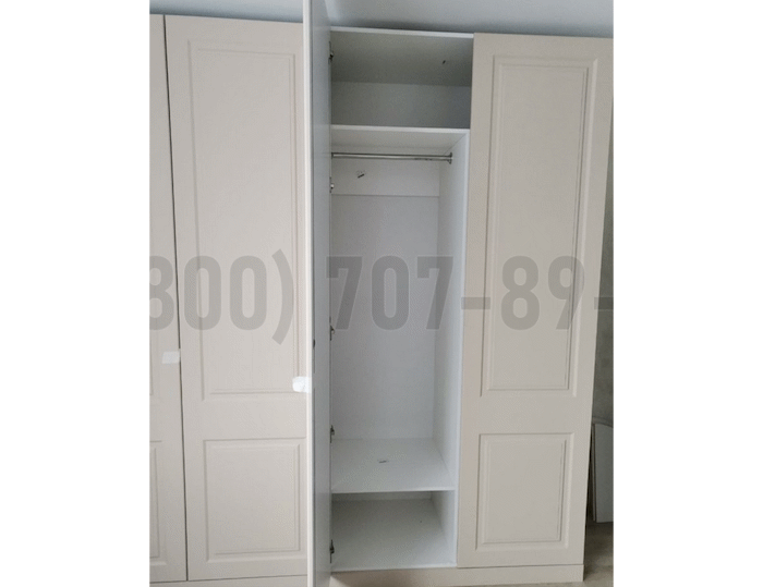 Классический шкаф в Клину